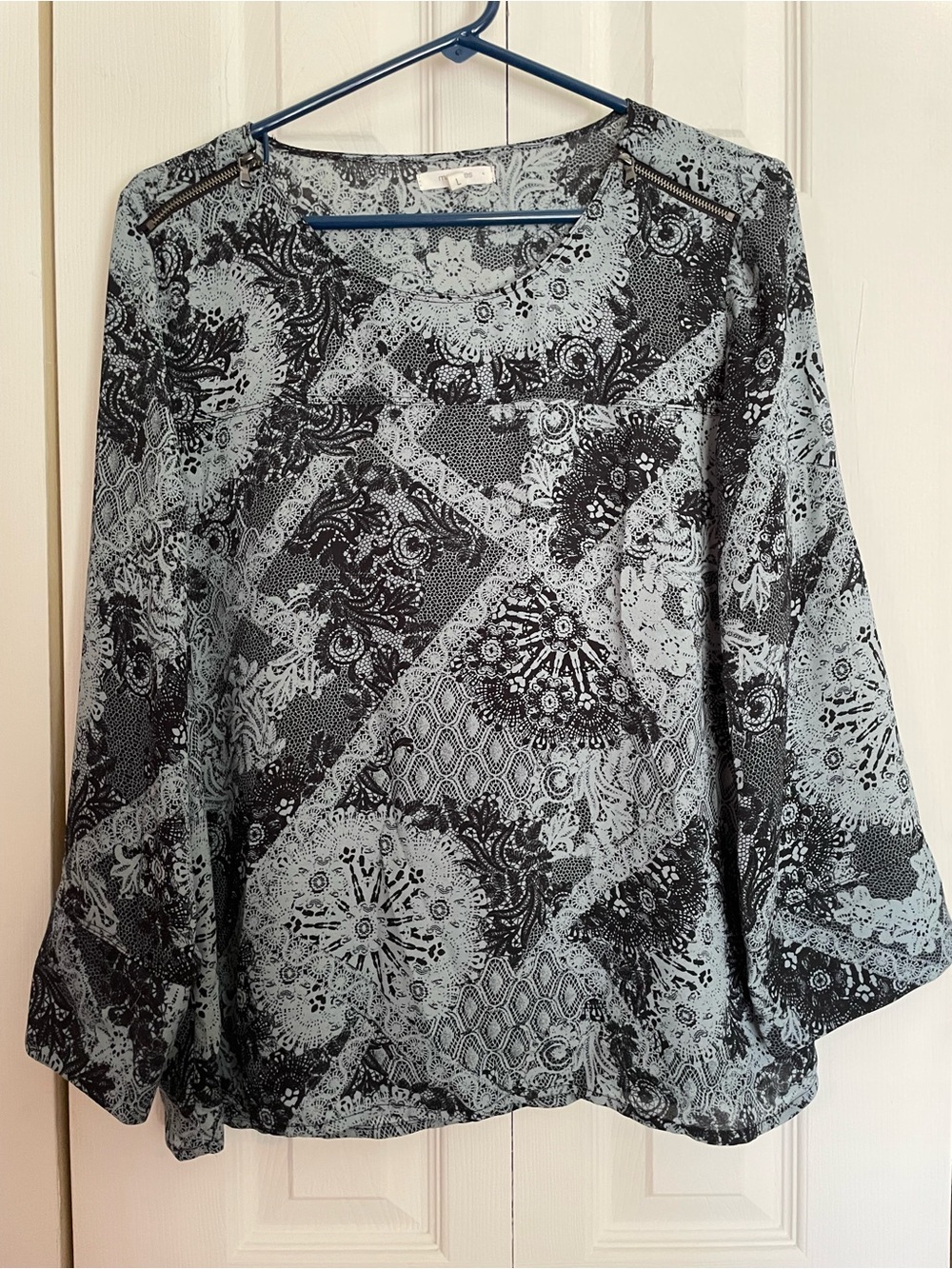 Maurices Black & Light Blue Patterned Long-Sleeve Blouse